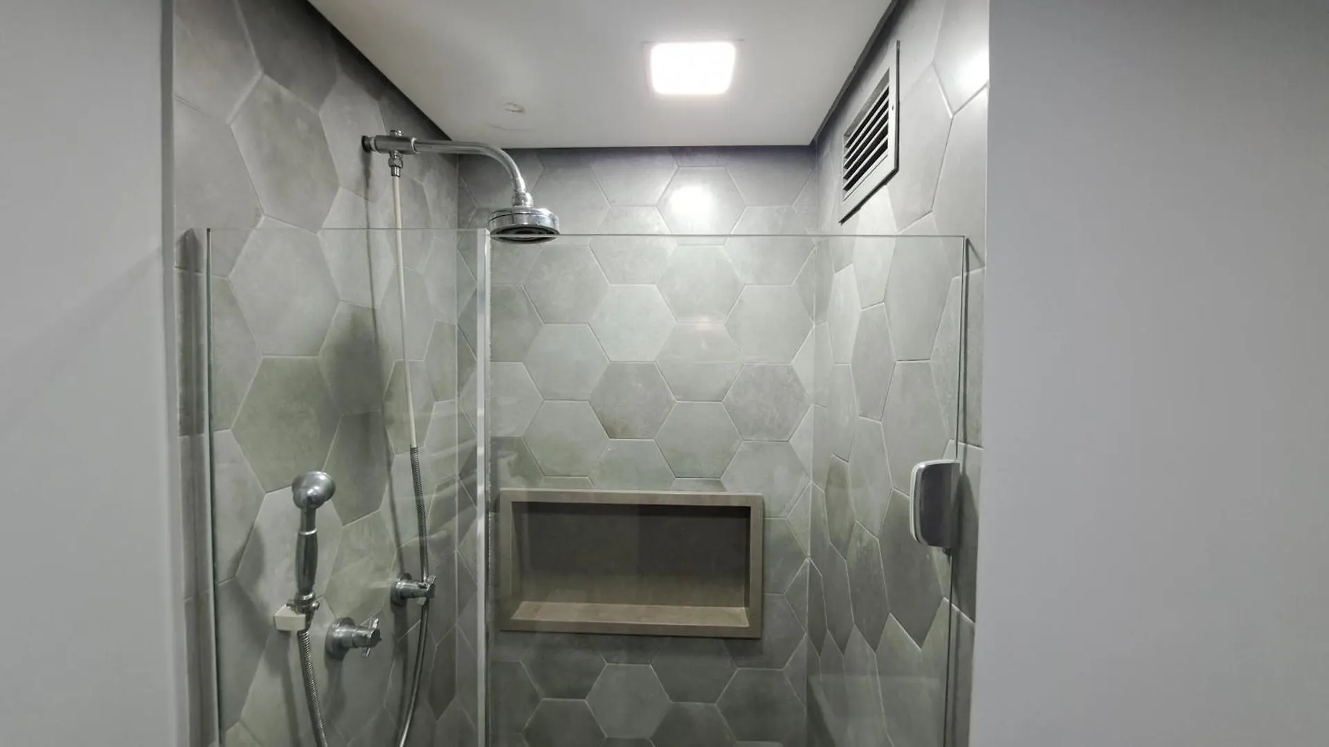 Flat Confortavel - Academia - Piscina - Garagem - Melhor Localizacao Do Itaim Bibi São Paulo Lägenhet